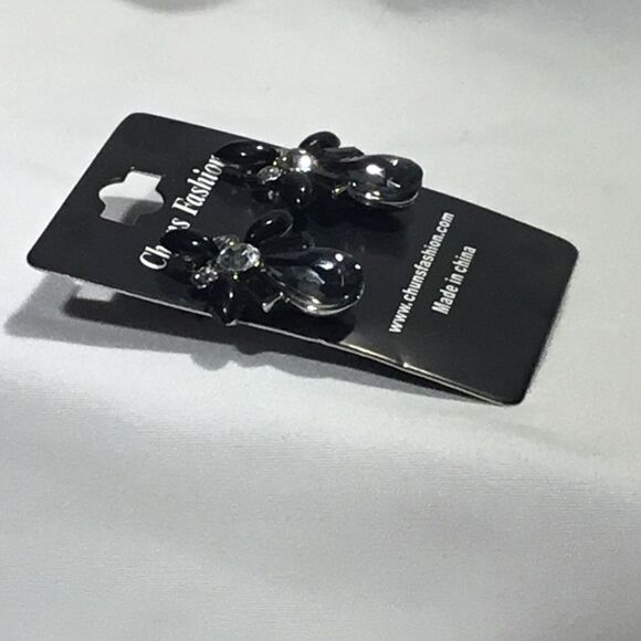 Crystal & Beaded Cluster Fashion Earrings (UC3) - Picture 3 of 5